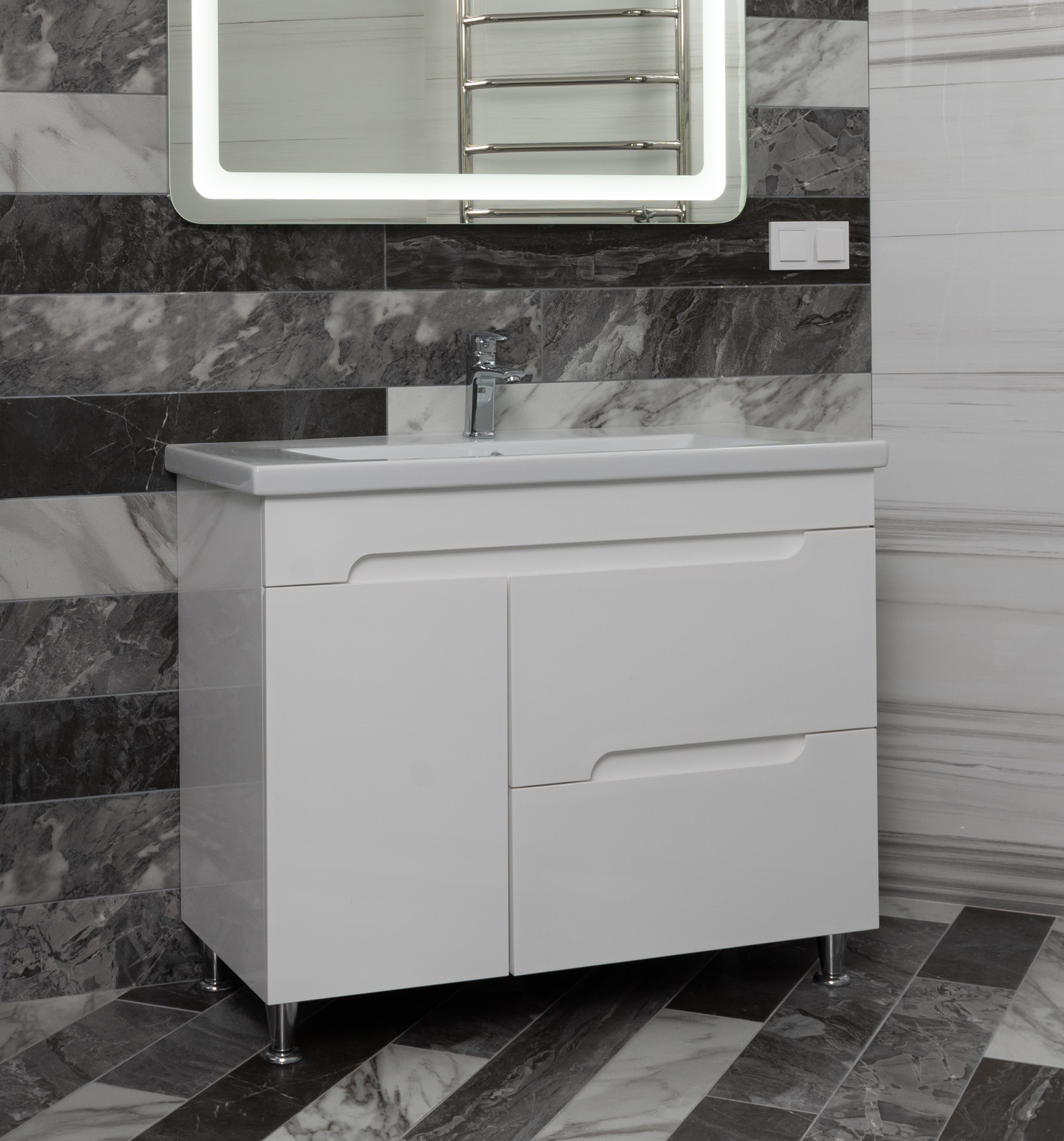 Free Standing Vanities