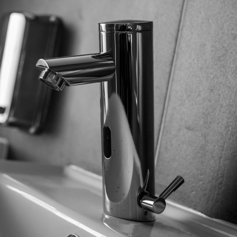 Mordern Chrome Single Hole Bathroom Faucet