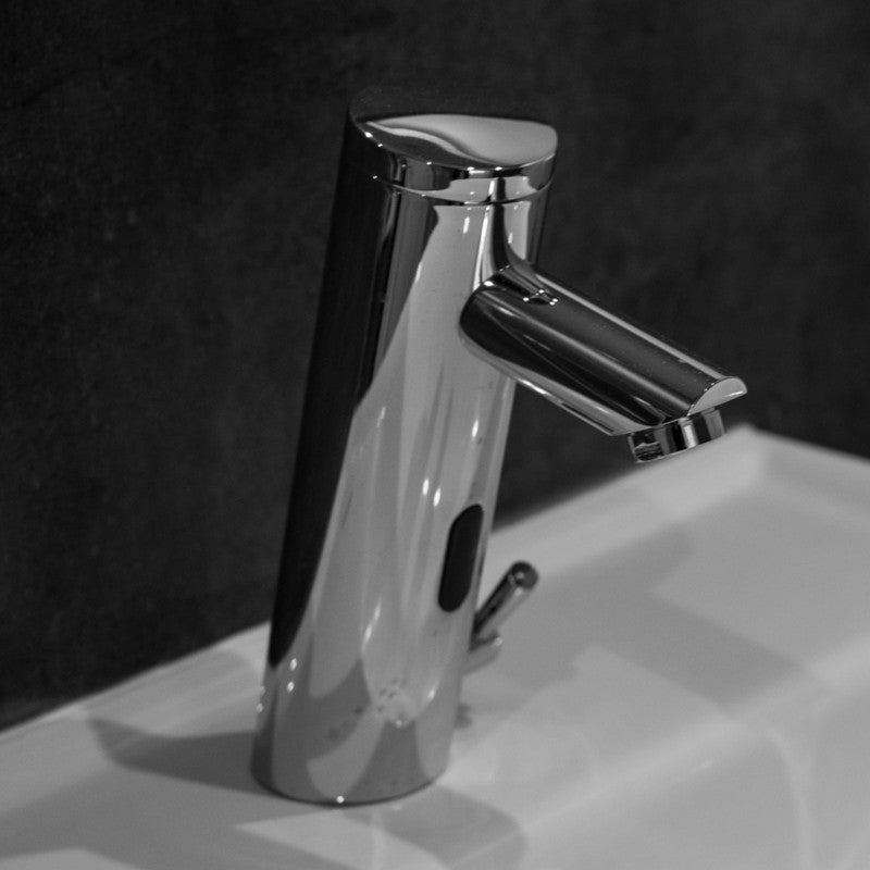 Mordern Chrome Single Hole Bathroom Faucet